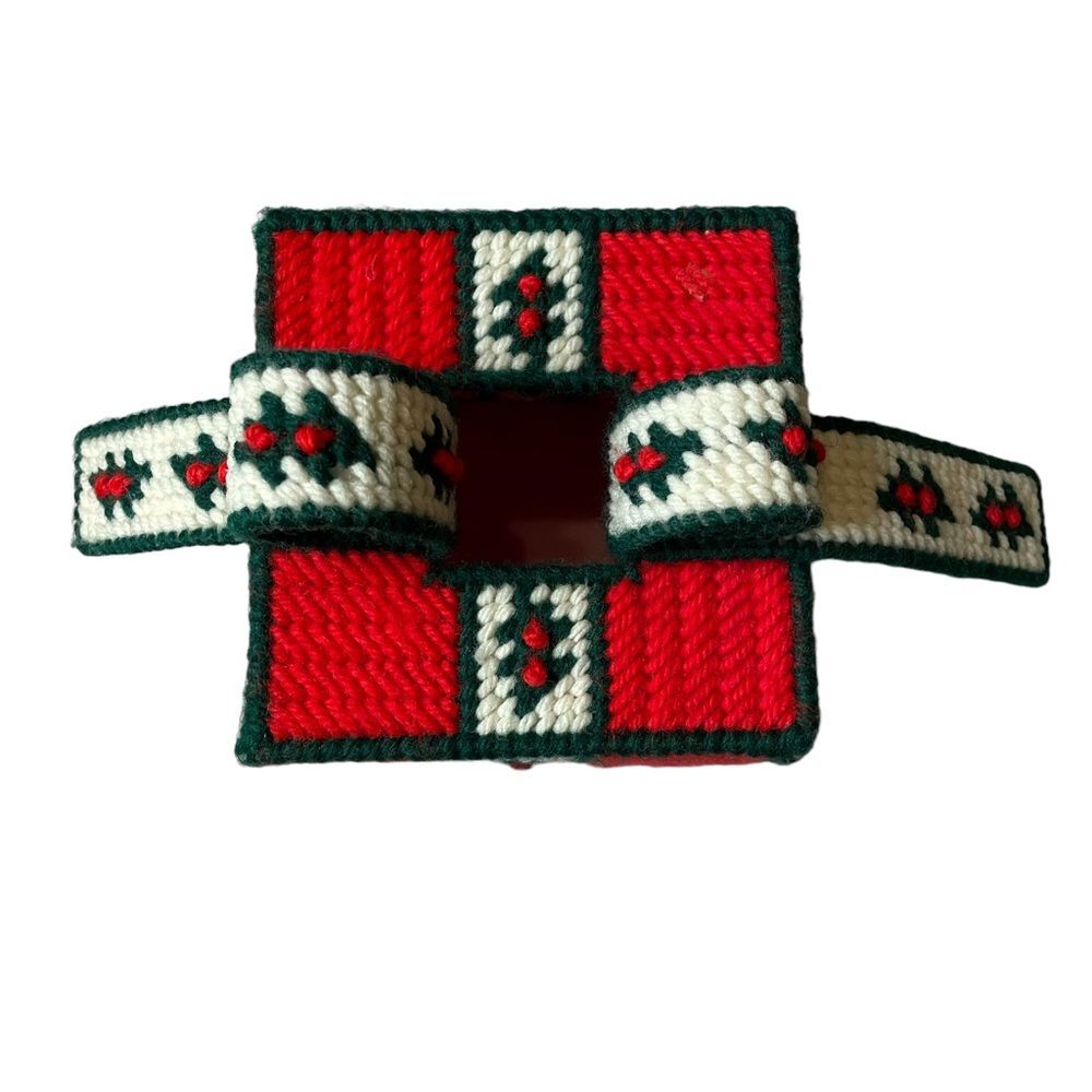 Christmas handmade cross stitch tissue box cover - Picture 6 of 6
